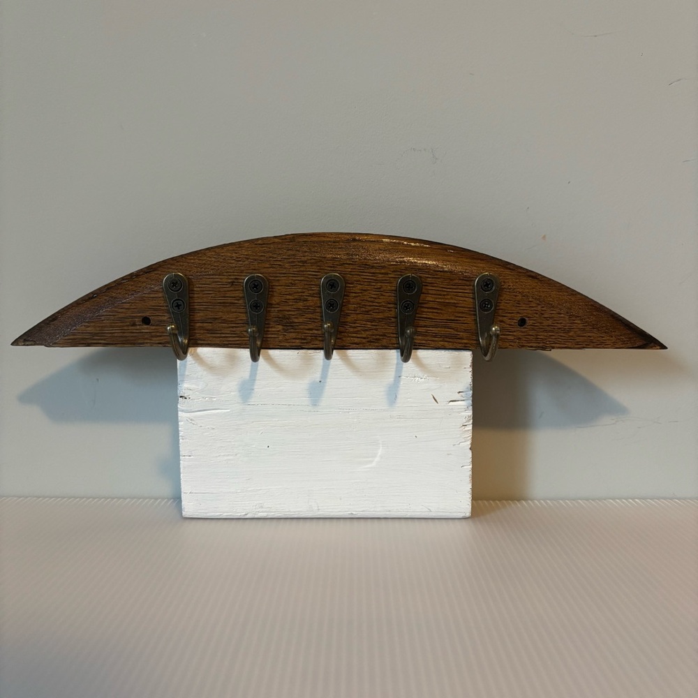Small wall hooks
